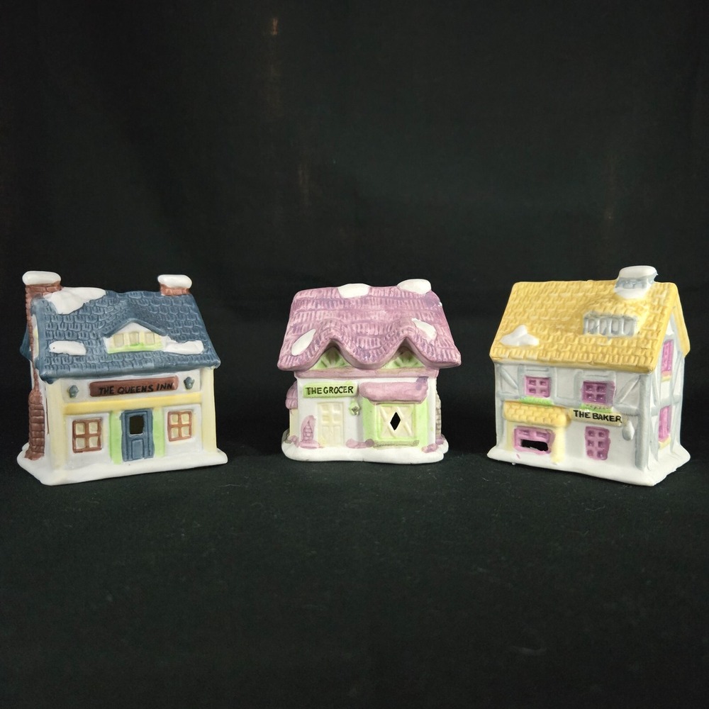 Vintage 1993 Reader's Digest Ceramic Christmas Village Houses Set of 3